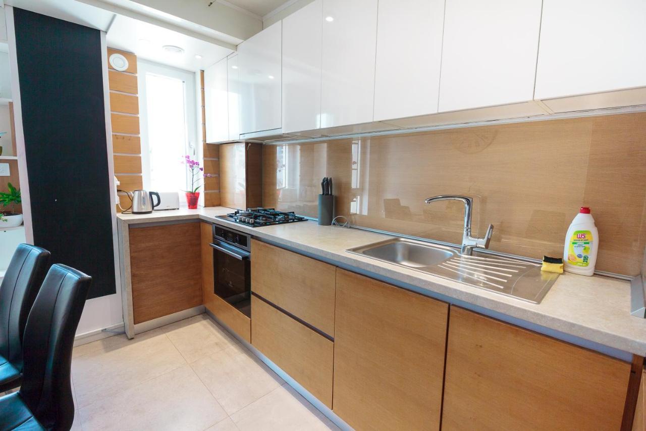 Gold Class Apartments Ams Cluj-Napoca Ngoại thất bức ảnh