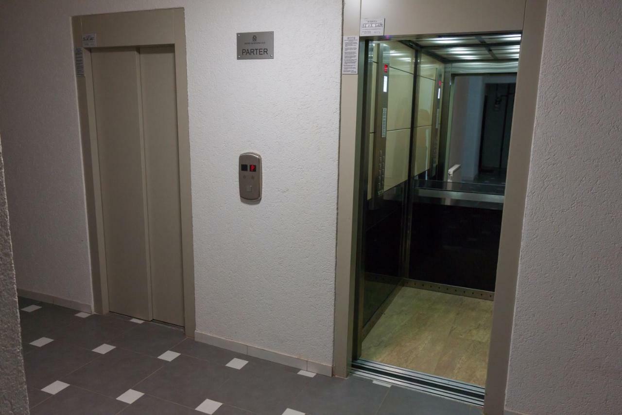 Gold Class Apartments Ams Cluj-Napoca Ngoại thất bức ảnh